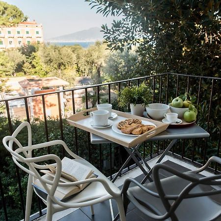 Agora Apartments Sorrento Luaran gambar