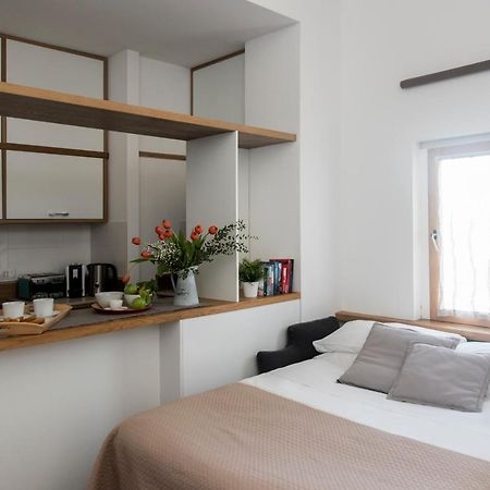 Agora Apartments Sorrento Luaran gambar