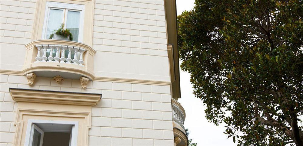 Agora Apartments Sorrento Luaran gambar