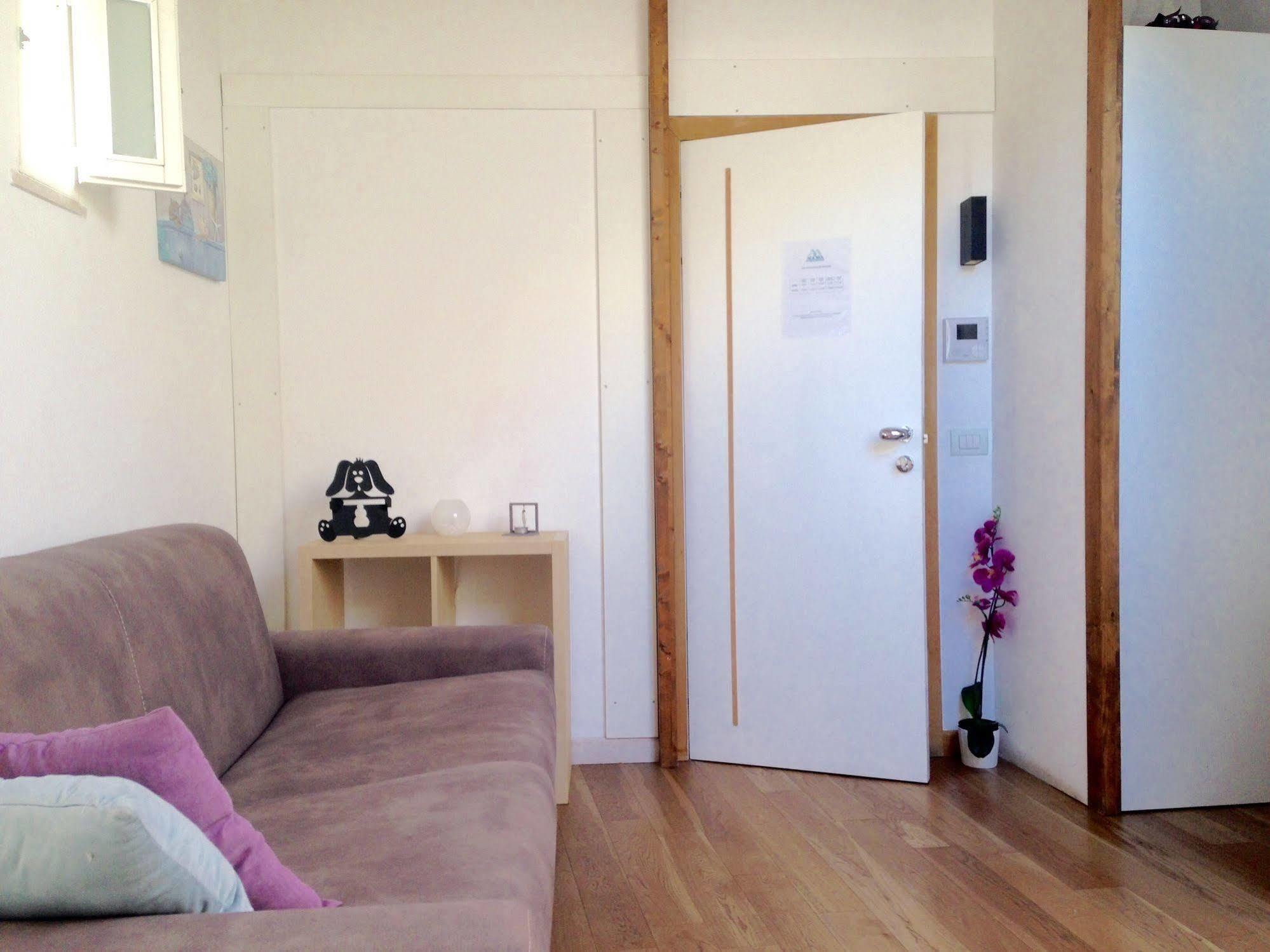 Agora Apartments Sorrento Luaran gambar