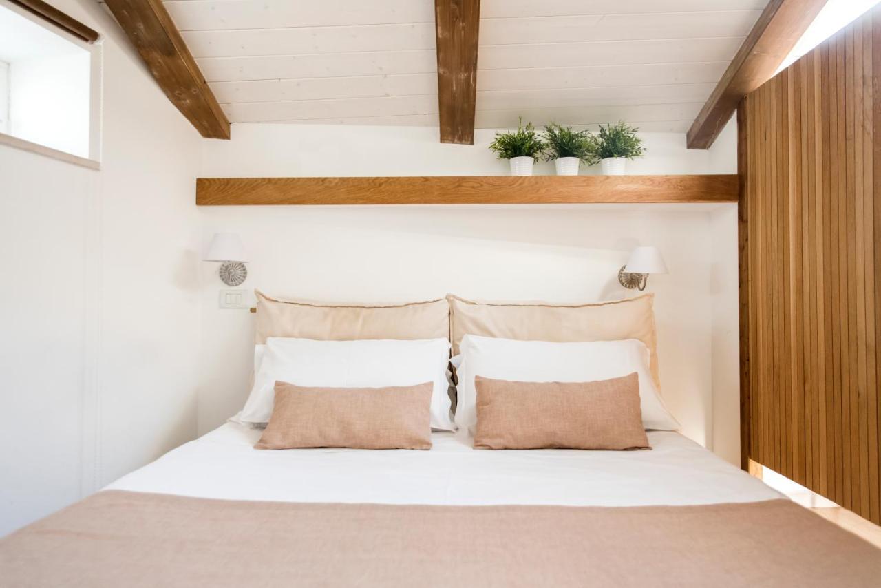 Agora Apartments Sorrento Luaran gambar