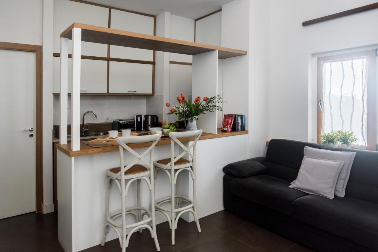Agora Apartments Sorrento Luaran gambar