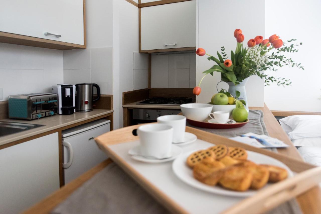 Agora Apartments Sorrento Luaran gambar